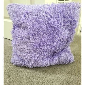 Fluffy Couch/Bed Pillow